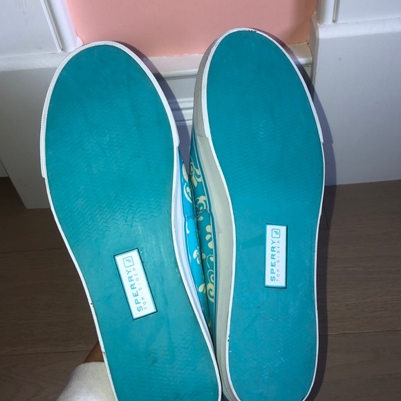 Sperry Topsiders - Picture 3 of 4